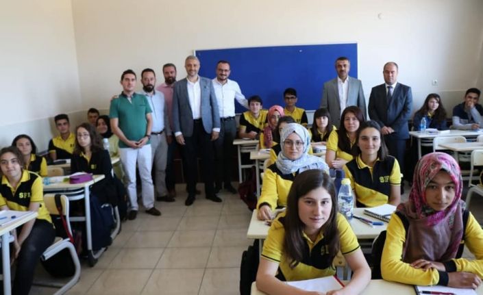 Başkan Biçer’den Simav Fen Lisesi’ne tebrik ziyareti