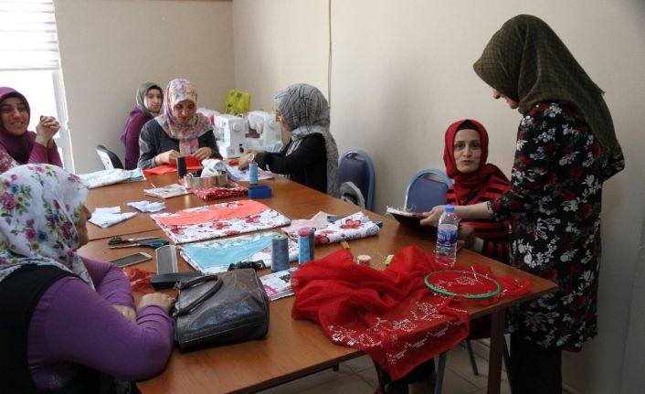 ÇATOM’da kadınlar hem meslek sahibi olacak hem de başka kadınlara umut olacak