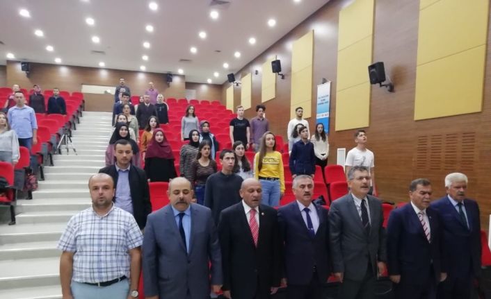 ERÜ Edebiyat Fakültesi Dekan Yardımcısı Doç. Dr. Gökçe Yükselen: “Ahiler ellerinde silahlarla bu toprakları korumuşlardır”