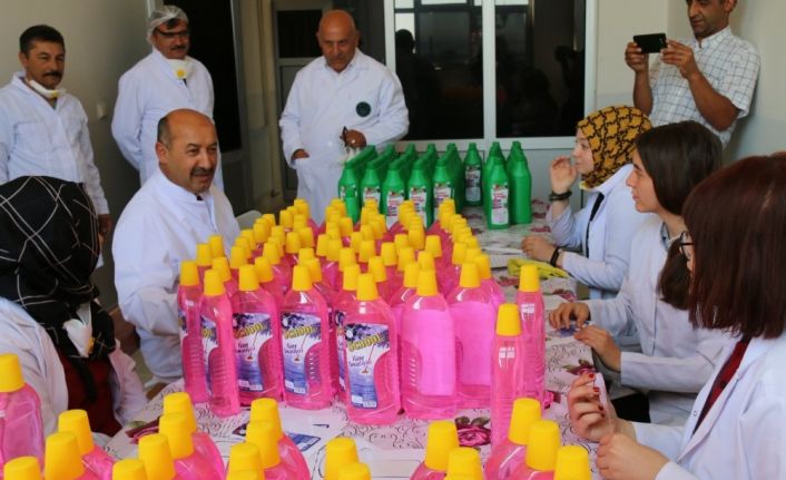 Kütahya Necmettin Erbakan MTAL, Türkiye’de ilk defa marketlere ürün veren okul oldu