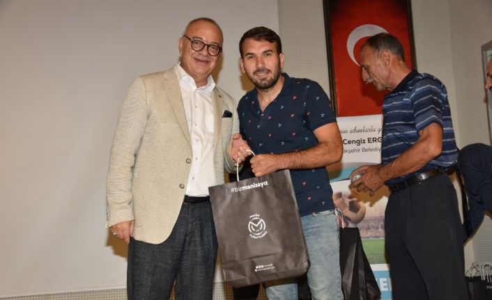 Manisa’daki amatör spor kulüplerine 387 bin liralık destek