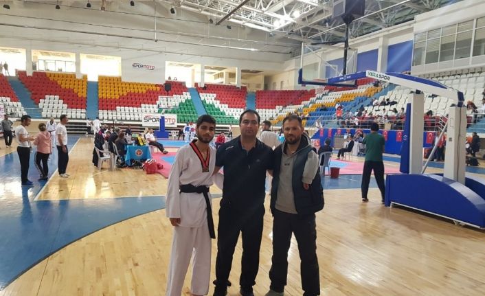 Para Taekwondo Milli Takım Seçme Müsabakalarından 1 altın 1 Bronz Madalya