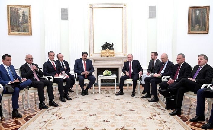 Putin: "Venezuela’nın meşru yönetimini desteklemeye devam edeceğiz"