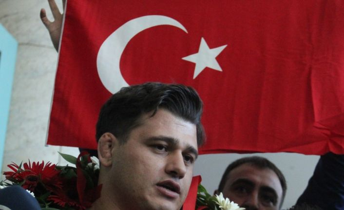 Rıza Kayaalp: "Umarım olimpiyat şampiyonu olmuş bir şekilde bu işi noktalarım"