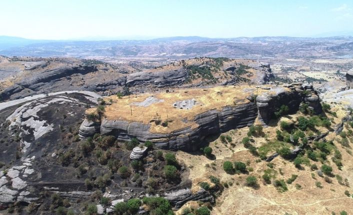 Terörden arındırılan Kefrun Kalesi dağcı ve yamaç paraşütçülerini bekliyor