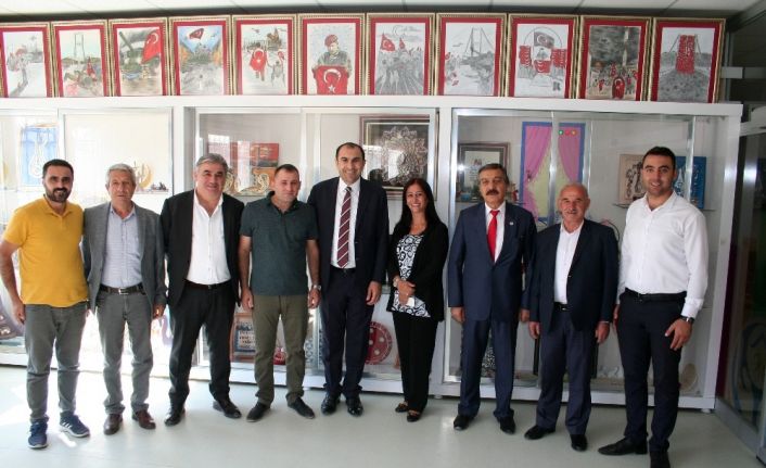 VANTSO ve VANESOB heyeti, engelli çocukların gönüllerine dokundu