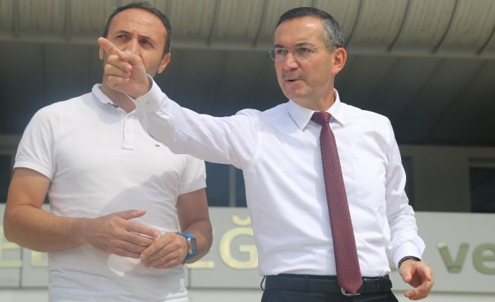 Yeni rektör net konuştu: “Hedefimiz Tıp Fakültesi Hastanesi”