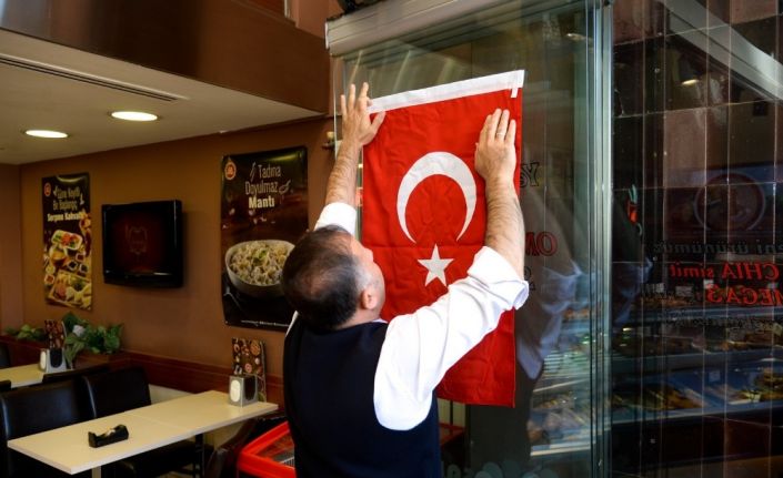 Altındağ’da bayrak seferberliği