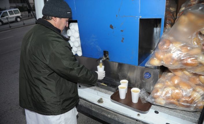 Ankara’da öğrencilere çorba dağıtımı oy birliğiyle kabul edildi