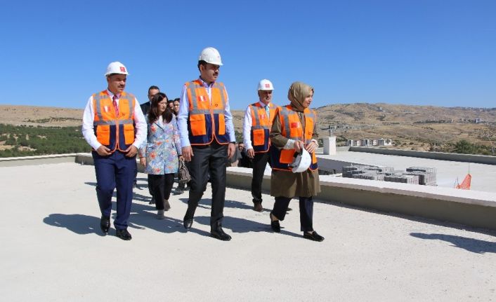 Bakan Kurum, “Operasyon bittiği zaman yerleşim alanı inşası projesini hayata geçireceğiz"