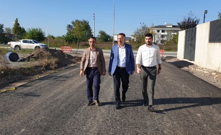 Başkan Işıksu, asfalt çalışmalarını yerinde inceledi