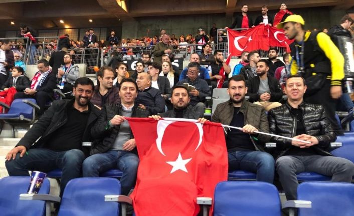 Belediye Başkanı Arı, Enver Cenk Şahin’e transfer teklifini iletti