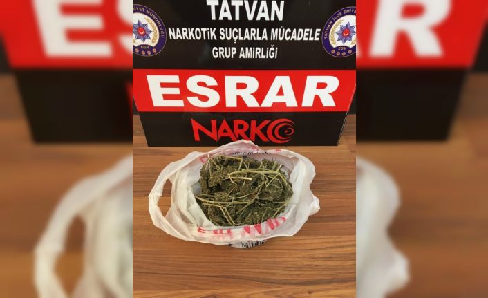 Bitlis’te eroin ve esrar operasyonu