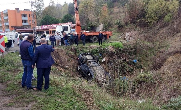 Cep telefonuyla konuşmaktan ceza yedikten sonra kaza yaptı: 2 ölü, 2 yaralı