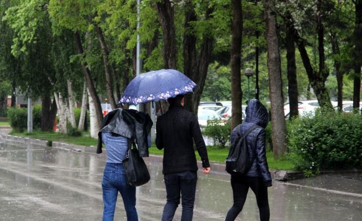 Doğu’da sıcaklık sıfırın altına düştü