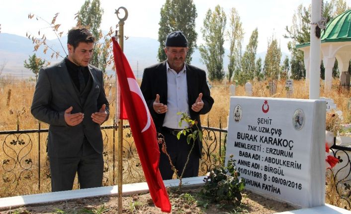 Fırat Kalkanı Harekatı şehidinin babası ve kardeşinden Barış Pınarı Harekatına destek