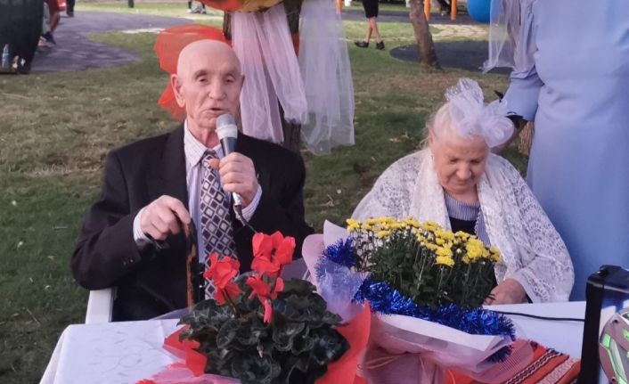 Gürler Çifti, 60 yıl sonra yeniden nikah masasına oturdu
