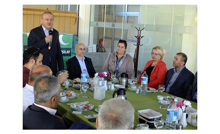 Göbeloğlu: “Yeşilay siyaset üstü bir kurumdur”