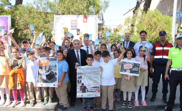 Kula’da yaya geçitlerinde güvenlik nöbeti