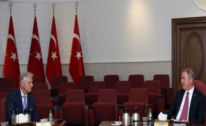 Milli Savunma Bakanı Akar,  O’Brien’ı kabul etti