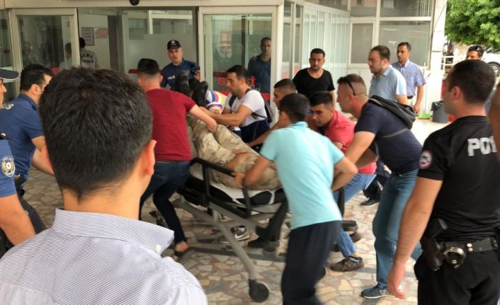 Operasyona giden askeri araç uçuruma yuvarlandı: 7 asker yaralı