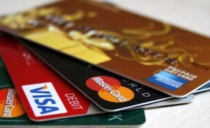 Rastgele kredi ve kredi kartı dağıtan banka şimdi yandı