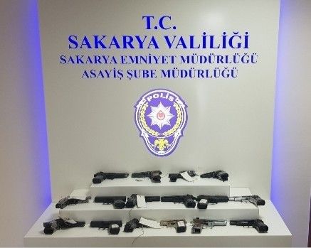 Sakarya İl Emniyet Müdürlüğü ekipleri Eylül ayı raporu: 753 gözaltı