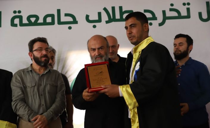 Şam Üniversitesi ilk mezunlarını verdi