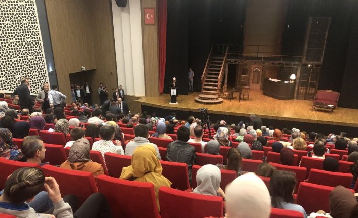 ”Selam olsun Barış Pınarı’ndan gürül gürül akan ay yıldızlı sancağa”