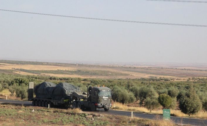 Sınıra sevkiyat sürüyor