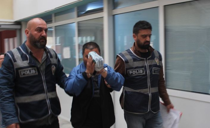 Tartıştığı 2 kişiyi ayağından vurdu, kaçamadan yakalandı