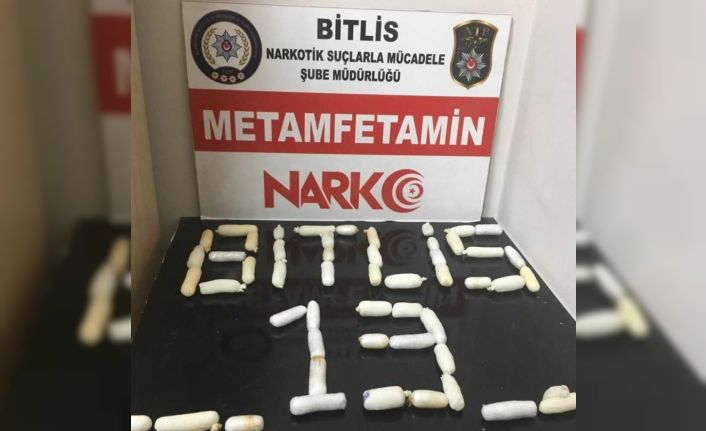 Yabancı uyruklu şahısların üzerinde uyuşturucu çıktı