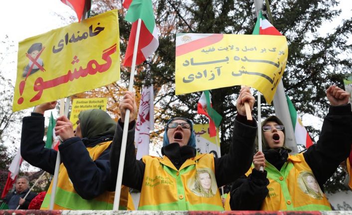 ABD’den, İran’daki hükümet karşıtı protestolara açık destek
