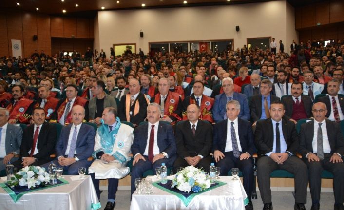 AK Parti Genel Başkan Vekili Kurtulmuş: "Türkiye büyük oyunu görüyor”