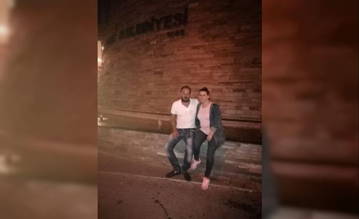 Akhisar’da kadın cinayeti... Kocası başından vurdu