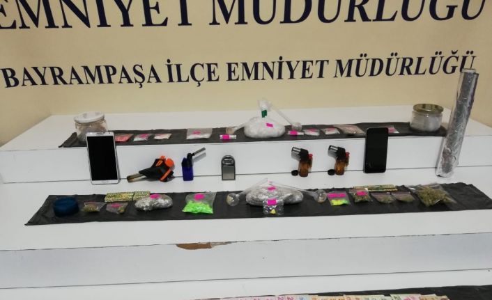 Bayrampaşa’da uyuşturucu operasyonu kamerada