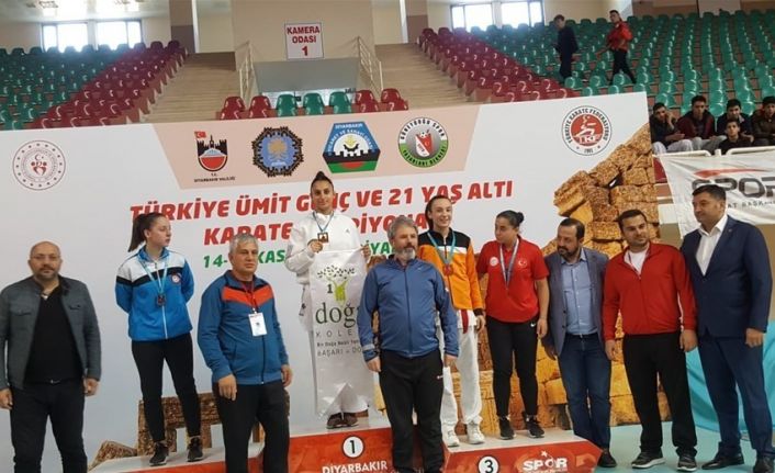 Fatma Uygur Türkiye şampiyonu oldu