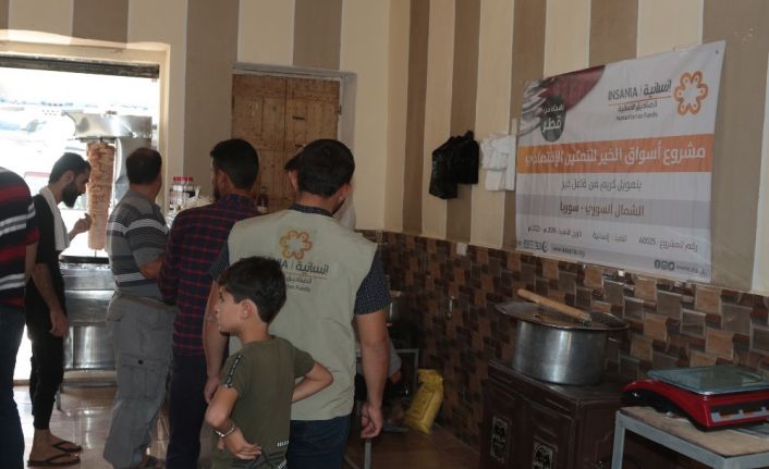 İdlib’te esnafa 18 dükkan