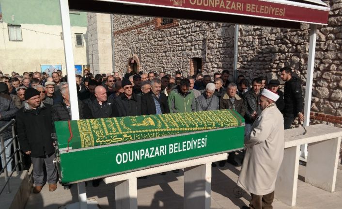 Kavga ayırırken hayatını kaybeden Ayrım son yolculuğuna uğurlandı