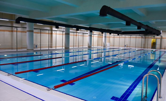 Pendik'te yüzme havuzları çoğalıyor