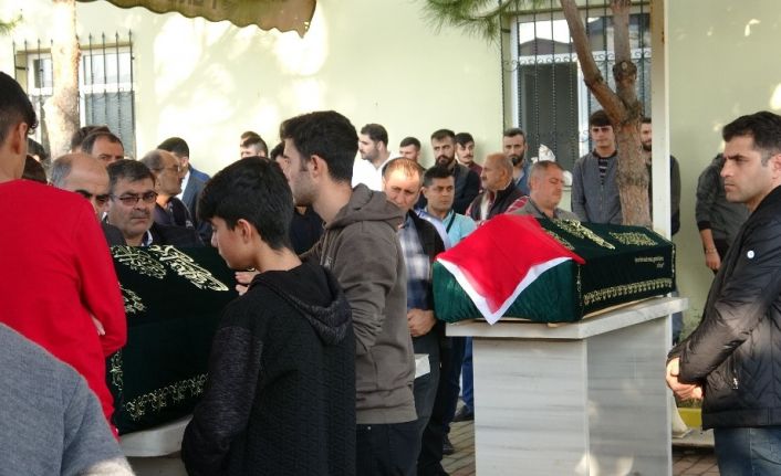 Pendik’teki silahlı saldırıda hayatını kaybeden 3 kişi toprağa verildi