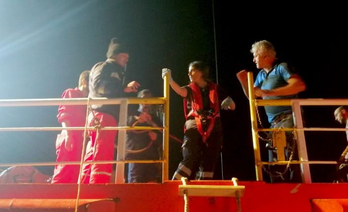 Sahil Güvenlikten uluslararası sularda ‘Tıbbi tahliye’