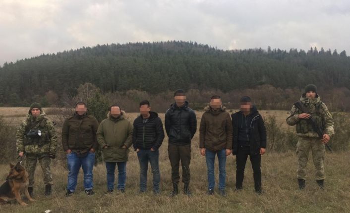 Ukrayna-Polonya sınırında 6’sı Türk 7 kişi gözaltına alındı