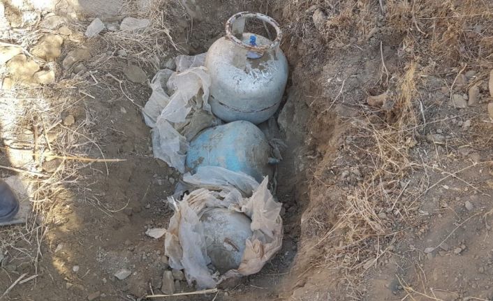 Van’da PKK’ya ait 2’si EYP ile tuzaklanmış 3 büyük tüp ele geçirildi
