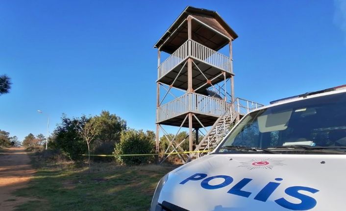 Fabrika işçisi gözetleme kulesinde asılı bulundu
