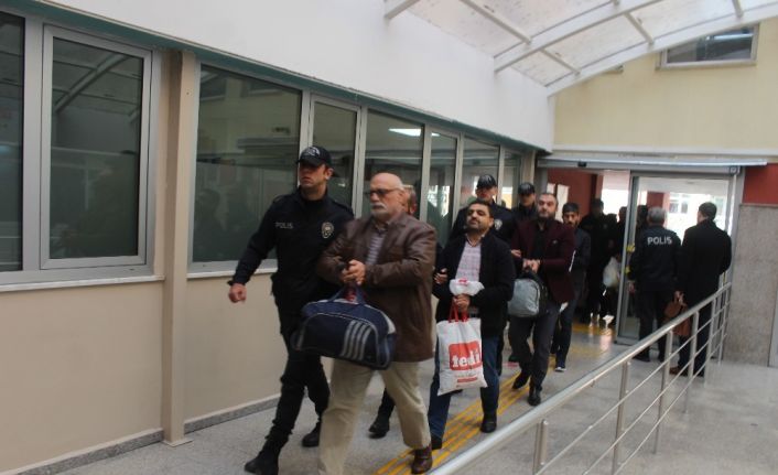 HDP Kocaeli eş İl başkanı terör propagandası iddiasıyla gözaltına alındı