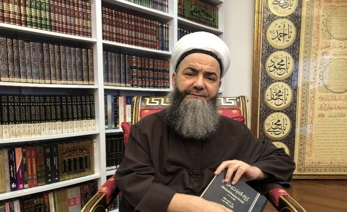 Cübbeli'den sahte peygamber için çarpıcı sözler