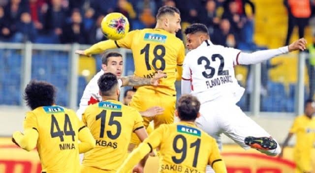 Yeni Malatyaspor’dan 7 haftalık yenilmezlik serisi