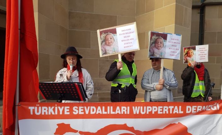 Almanya’da 4 günlük bebeği ailesinden alan Gençlik Dairesi protesto edildi