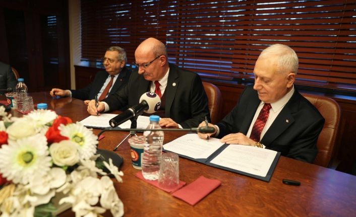 ATO Başkanı Baran: “Üniversitelerin bilgi birikimini ticaret ve sanayiye aktarmamız gerekiyor“